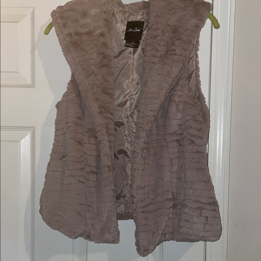 Faux Fur Vest in Taupe
